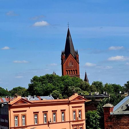 Apartament Przy Alei Kopernika Inowrocław Εξωτερικό φωτογραφία