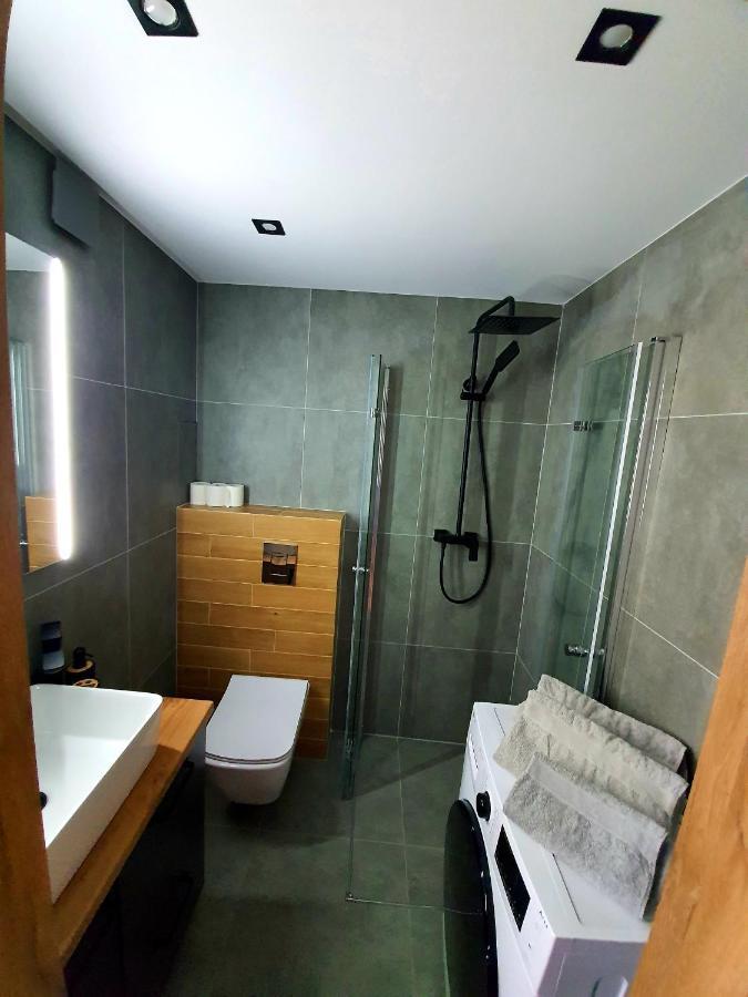 Apartament Przy Alei Kopernika Inowrocław Εξωτερικό φωτογραφία